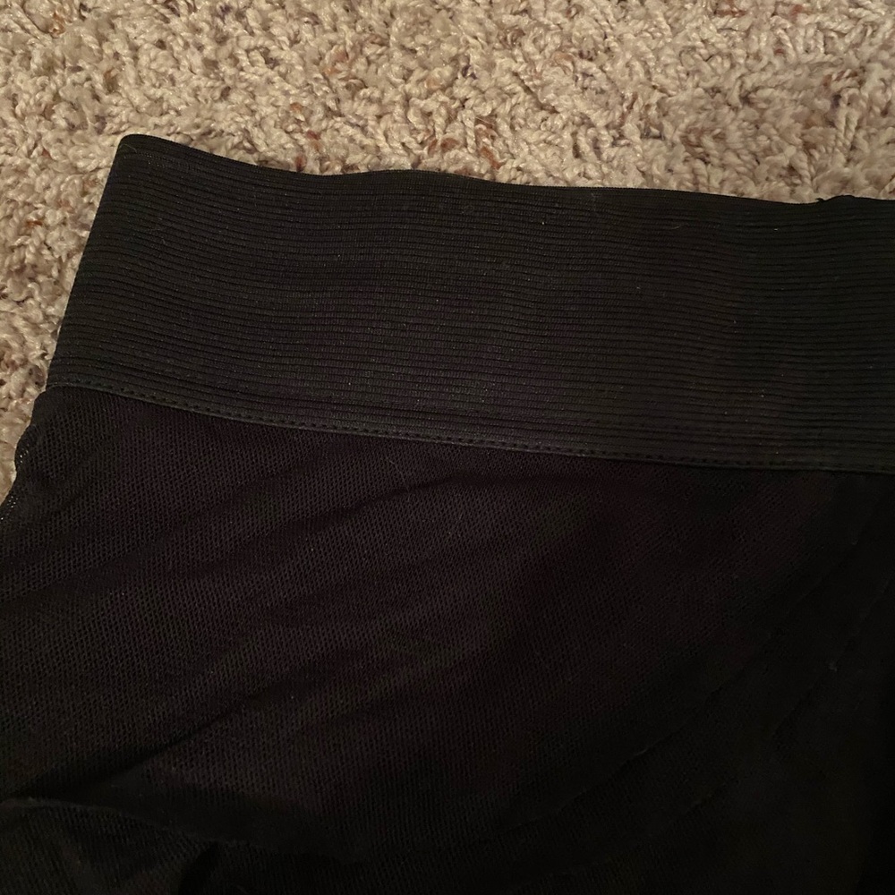 Express Ruffle Skirt - Picture 3 of 6